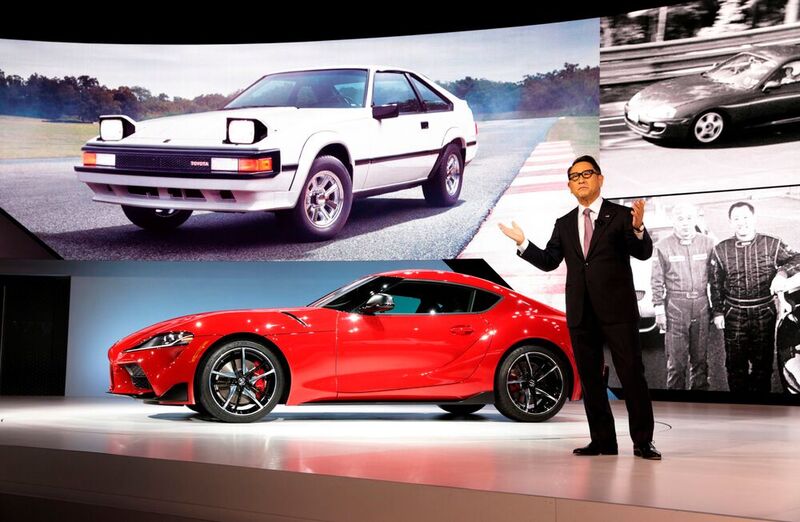 Auf dem Tokyo Auto Salon 2023 präsentierte Akio Toyoda noch Sportcoupés aus den Achtzigerjahren, mit Wasserstoffantrieb und als BEV. 