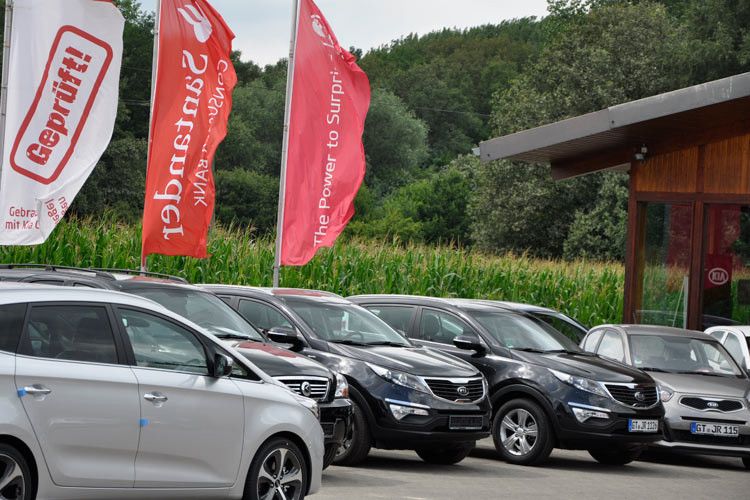 Durchschnittlich stehen die Gebrauchtfahrzeuge rund 142 Tage auf dem Hof des Kia- und Subaru-Autohauses, bevor sie einen neuen Besitzer finden. (Foto: Preising)
