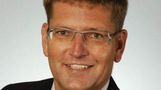 Nach dem Wechsel von Helge Hansen in den Vorstand des Mutterkonzerns übernimmt Holger Volpert (45) bisheriger COO, den Vorsitz im Vorstand von KBA-Metronic. Bilder: KBA-Metronic (Archiv: Vogel Business Media)
