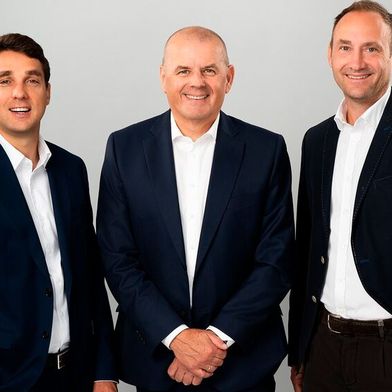 Die Geschäftsführung von Ayvens in Deutschland: (v.l.) Maxime Verneau, Martin Kössler und Dr. Stefan Koch. (Bild: Ayvens)