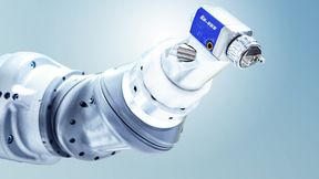The X6-generation robots from b+m deliver exceptionally high paint quality and are also particularly compact and designed for easy maintenance. (Image:Beckhoff)