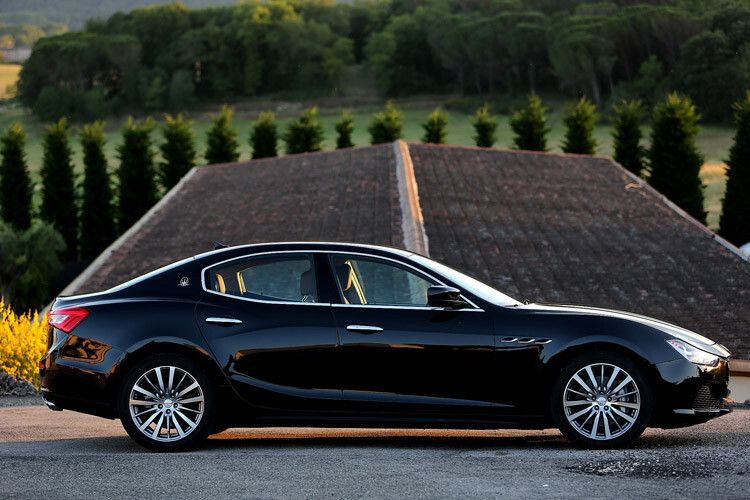 Mit knapp 65.000 Euro ist der Einstiegspreis deutlich günstiger, als man es bisher von Maserati gewohnt war. (Foto: Maserati)