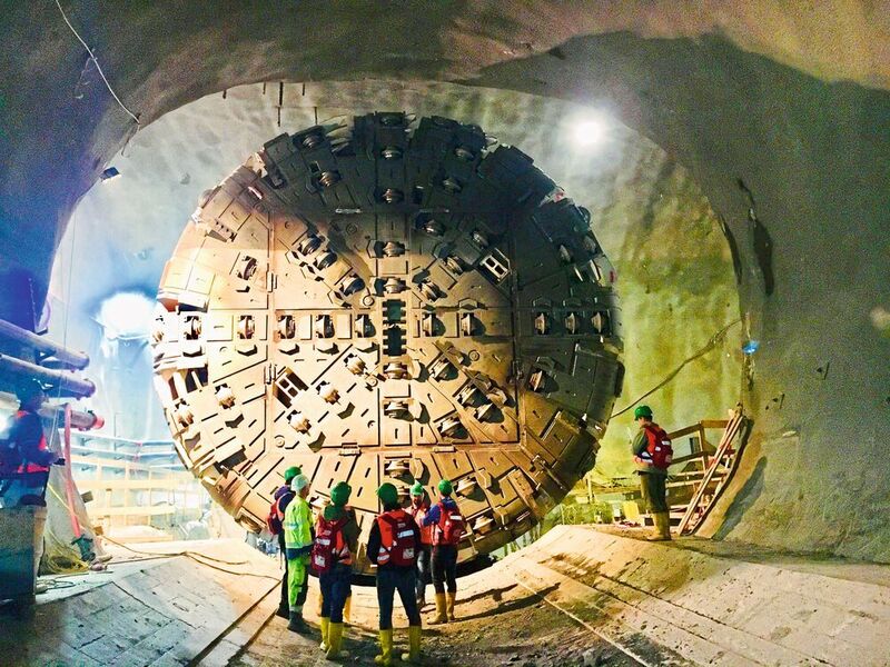 Semmering-Basistunnel: Zwei Tunnelbohrmaschinen arbeiten sich vom Fröschnitzgraben in Steinhaus am Semmering rund 9 km in Richtung Gloggnitz durch den Berg. (Mayr Antriebstechnik)