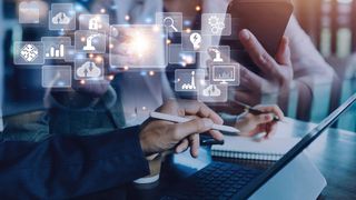 Der Maschinen- und Anlagenbau tut sich zum Teil nach wie vor schwer damit, neue Technologien in ihre Geschäftsmodelle zu integrieren. (Bild: ARMMY PICCA - stock.adobe.com)