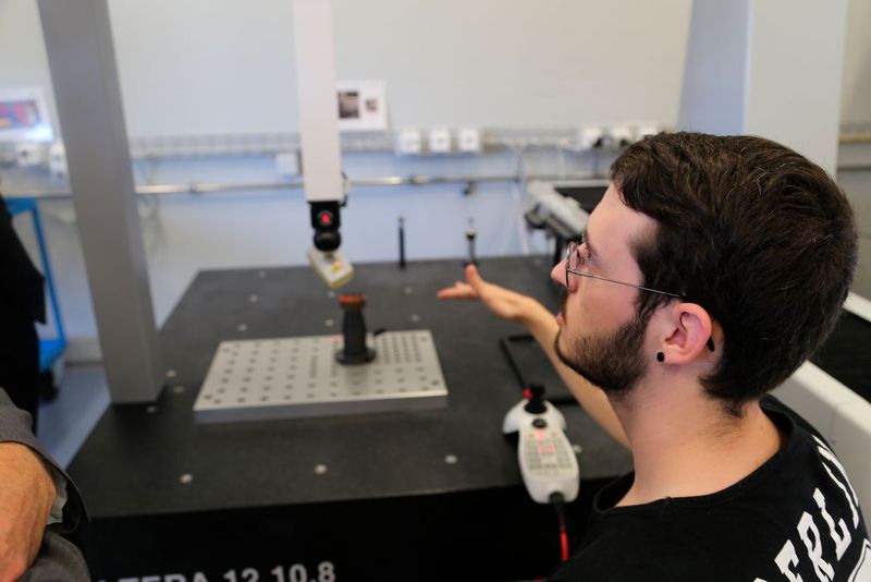 AddiPole, le nouveau centre de compétences en fabrication additive et reverse engineering basé au Technopôle de Ste-Croix, offre l’ensemble des technologies et des compétences permettant de réaliser des composants et des systèmes fonctionnels et finis prêts à l’usage par procédés additifs. (JR Gonthier)