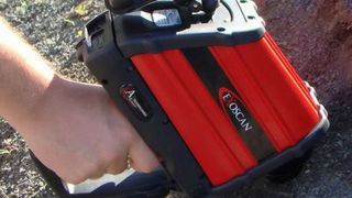 Die Exoscan FTIR-Spektrometer ermöglichen die Untersuchung von Fels, Mineralien und Böden mit minimaler oder sogar ohne Probenvorbereitung.  (Bild: A2 Technologies)