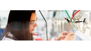 Der Nationale Pakt "Komm, mach MINT." setzt sich dafür ein, mehr Frauen für MINT-Berufe zu begeistern und diese zu fördern. Inzwischen sind dem Pakt über 350 Partnerinnen und Partner aus Wirtschaft, Politik, Wissenschaft und Medien beigetreten. (Bild: gemeinfrei)