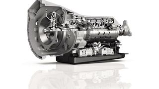 Bisher waren klassische, zahnradbasierte Getriebe für den Einsatz in Fahrzeugen ein Umsatzbringer für ZF. Hier ein besonderes Getriebe für den Motorsport. Doch diese Klassiker seien zwangsläufig am Aussterben. Erfahren Sie hier, warum. (Bild: ZF)