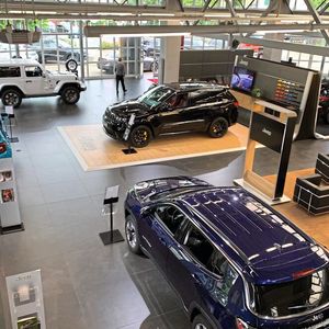 Die CI ist auf dem aktuellen Stand – kurzfristig investiert wird lediglich in eine Waschanlage.(Bild:  Autohaus Glöckner)