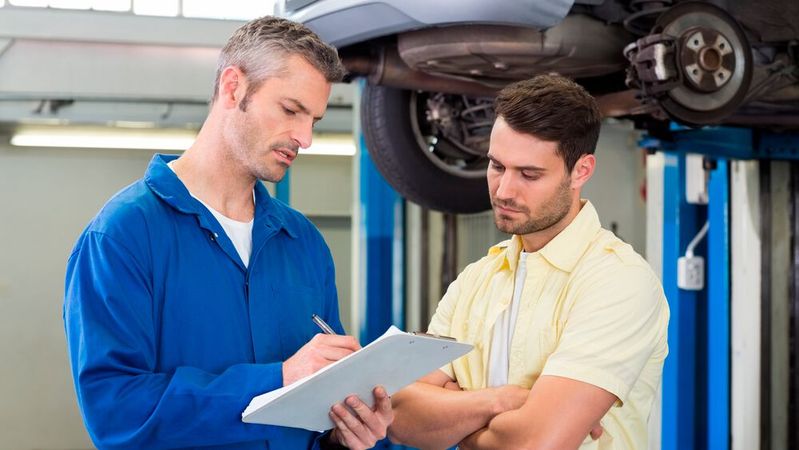 1.002 Dienstwagenfahrer befragte der TÜV Rheinland für den Werkstattmonitor 2021.(Bild:  ©www.dugulan.com – stock.adobe.com)