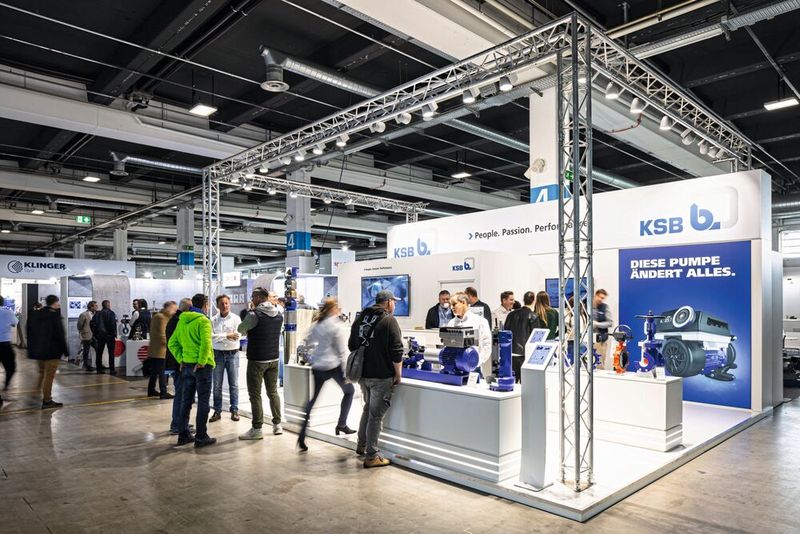 Die Pumps & Valves Zürich: Auf der zentralen Plattform für industrielle Pumpen-, Armaturen- und Prozesstechnik zeigen die Aussteller vom 26. bis 27. November 2025 in der Messe Zürich  ihre Drive‑, Filter‑ und Prozesslösungen. (Bild: Easyfairs/Sara Barth)