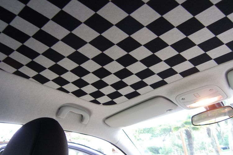 Oder es spannt sich ein Schachbrett auf. (Foto: Rehberg)