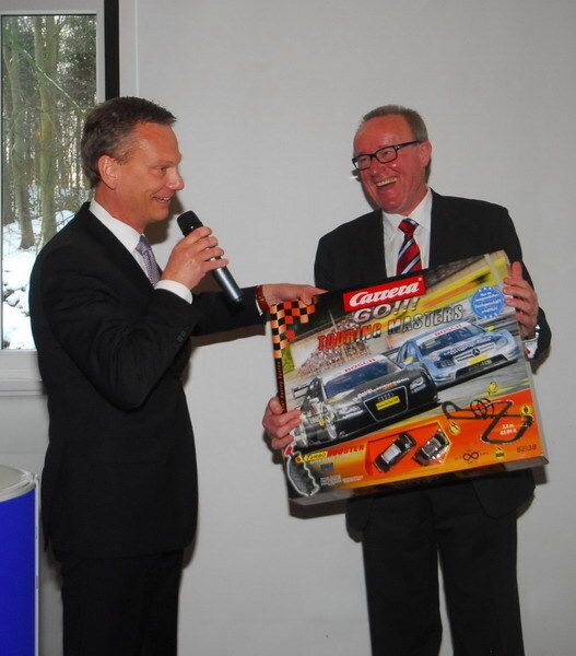 Dem Golfspielen und der Carrera-Bahn kann sich Bernd Schweitzer in seiner Ruhezeit nun widmen. (Archiv: Vogel Business Media)