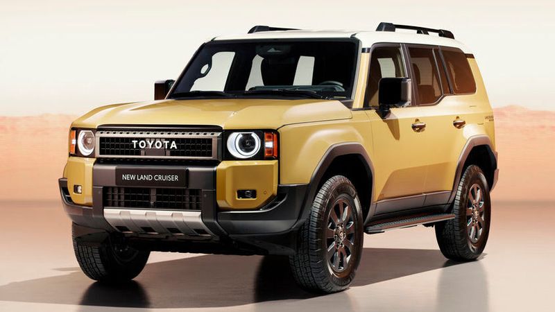 Je nach Variante trägt der Land Cruiser Scheinwerfer in Rund-Optik. (Bild: Toyota)