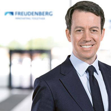 Dr. Alexander Rozmán übernimmt die Position des Chief Executive Officer (CEO) bei Freudenberg Sealing Technologies. (Bild: Freudenberg Sealing Technologies)