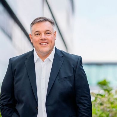 Rolf Schumann, bis dato Co-CEO Schwarz Digits, hat das Unternehmen nach sieben Jahren verlassen. Christian Müller, bisher ebenfalls Co-CEO, ist ab sofort alleiniger Vorstandsvorsitzender von Schwarz Digits. (Bild: Schwarz Digits)