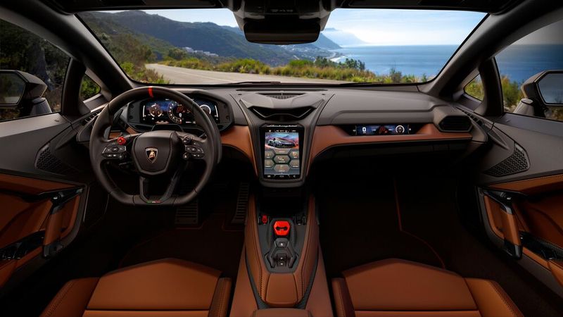 Arbeitsplatz: Die Bedienung des Temerario erfolgt analog und digital. (Bild: Lamborghini)