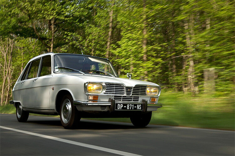 Der Renault 16 war vor 50 Jahren eine Sensation. Er trat in einer Zeit an, in der das Stufenheck als Maß der Dinge galt. (Foto: Renault)