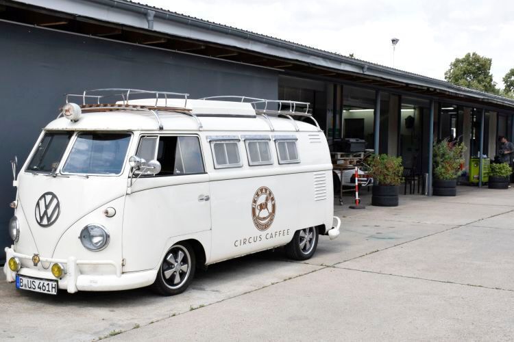 Eine Getränkehalle baute Marco Retzlaff zu einem modernen Kfz-Betrieb um. (Rubbel/»kfz-betrieb« )