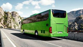 Aufgrund der Pandemie fuhren weniger Menschen mit Reisebussen. (Bild: Mercedes)