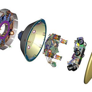 PLM-Software von Siemens wird eingesetzt um während der gesamten Lebenszeit eines Produktes Daten zu erzeugen und zu verwalten: von der ersten Idee und Designs, über den gesamten Produktionsprozess und sogar bis zum Auslaufen des Produkts und dem Recycling. Über 7.000 Siemens-Mitarbeiter arbeiten für über 70.000 Kunden, die insgesamt mehr als 7 Mio. Lizenzen für Software erworben haben.