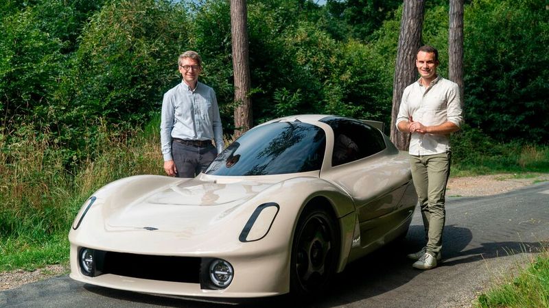 Die französischen Ingenieure Marc Guillemaud und Augustin Roulleaux Dugage stehen hinter dem 2024 gegründeten Start-ups Facteur Dix. (Bild: Facteurdix)