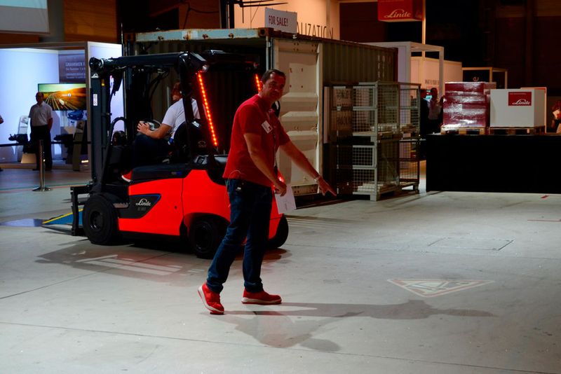 Impressionen von der World of Material Handling am 11. Juni 2018 in Mannheim. Gastgeber waren Linde und Dematic. (Sergio Caré-Lucas)