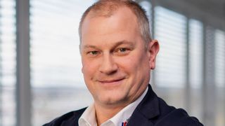 Karsten Hübl, Director Nordics Real Garant, hält Island aufgrund seiner hohen Fahrzeugdichte für einen vielversprechenden Markt. (Bild: Real Garant)