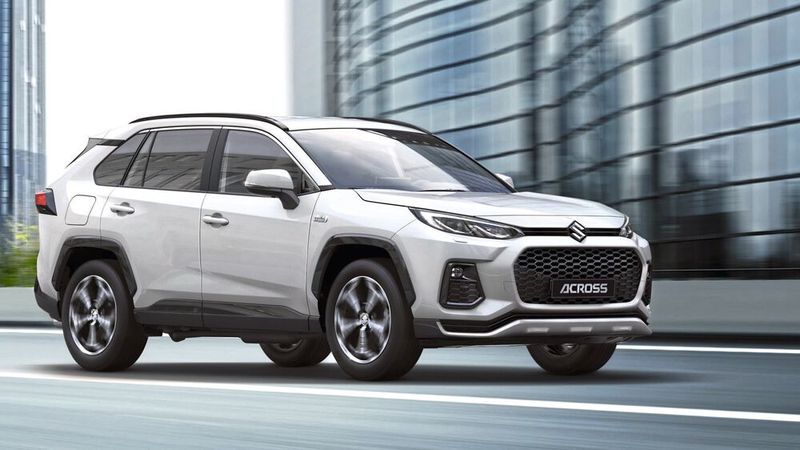 Das Modell bietet Suzuki mit Plug-in-Hybridantrieb an. Bis zu 75 Kilometer weit soll das SUV rein elektrisch fahren können. (Bild: Suzuki)