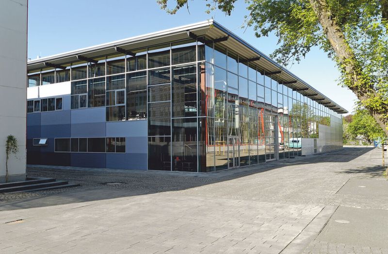 Nach umfassender Renovierung erstrahlt das modernisierte Bystronic Demo Center in neuem Glanz. (Bild: Bystronic)