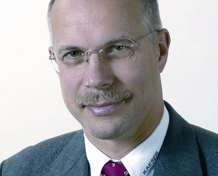 Erwin Ruppelt, leitender Projektingenieur beim Coburger Druckluft-Systemanbieter Kaeser, setzt unter anderem auf eine Analyse der Verbrauchswerte. Auditierungssysteme sollen den Anwender in die Lage versetzen, den Ist-Zustand seiner Druckluftversorgung exakt zu kontrollieren. Bild: Kaeser (Archiv: Vogel Business Media)