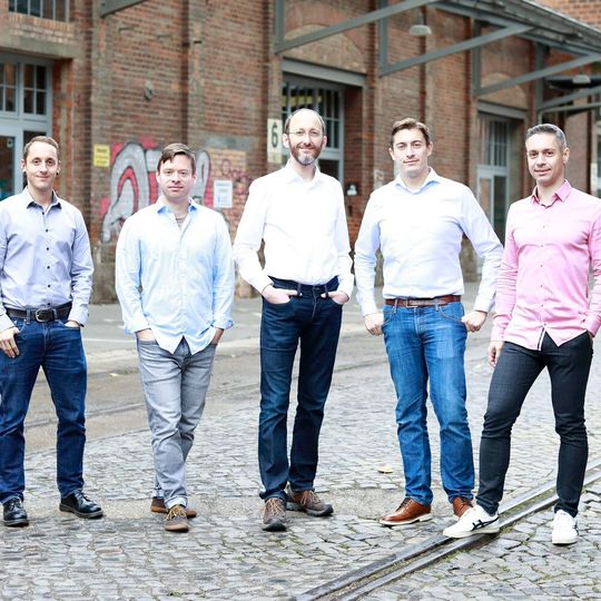 Das Gründerteam (v.l.): Torsten Lorenz, Dr. Dave Ahrens, Christian Koch, Philipp Hahn, Martin Drößiger.(Bild:  Bernd Hänsch)