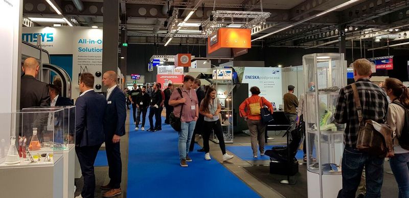 In der Ausstellung präsentierten sich Firmen aus den verschiedensten Bereichen der Additiven Fertigung. (Bild: D.Quitter/VCG)