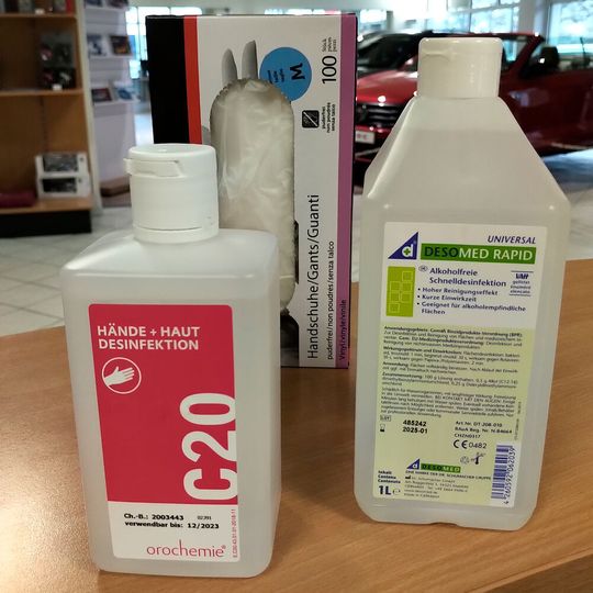 Auch Autohäuser fahren aktuell die Hygiene-Vorkehrungen hoch.(Bild:  Autohaus Liliensiek)