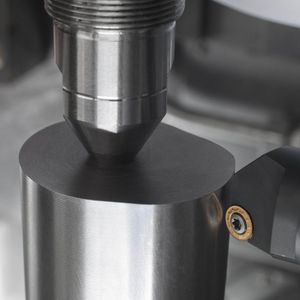 Bild 2: Das Hot-System (Hyperspeed Oval Turning) ist in einer separaten Aufbaueinheit integriert.  Bild: Weisser