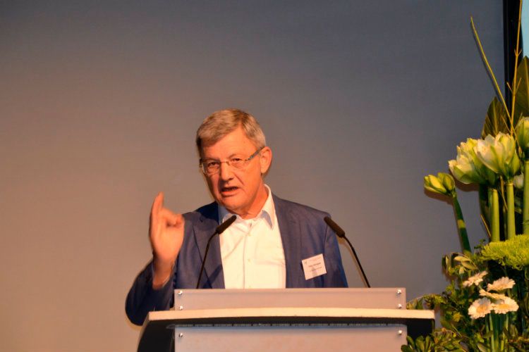 Peter Steingass, Sprecher des Arbeitskreises Banken, Leasing, Finanzierung, forderte auf der Veranstaltung, die aktuelle Leasingrestwertstrategie zu überdenken. (Foto: Mauritz)