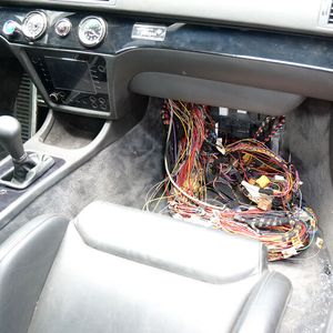 Auch die Verkabelung des Wagens hat das Projektteam komplett selbst entwickelt.(Bild:  Schmidt - VCG)