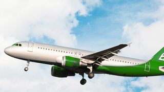 In der Power-to-X-Anlage sollen jährlich 50.000 Tonnen grünes Kerosin erzeugt werden, was dem weltweit größten Produktionsvolumen von PtL-Kerosin entspricht. (Bild: EDL)