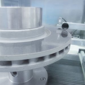 Die Rotationseinheit besteht aus einer speziell gehärteten Aufnahmewelle und weiteren Komponenten von Rodriguez.