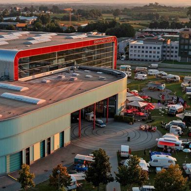2025 fanden die ersten Vintage Camper Days auf dem Gelände des Hymer Museum in Bad Waldsee statt. In diesem Jahr wird es eine Fortsetzung geben. (Bild: Erwin Hymer Museum)