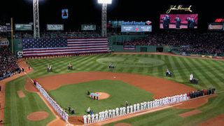 Fenway Park, Stadion der Boston Red Sox: Eine IoT-Lösung erlaubt präzise Wettervorhersagen, damit Spielabsagen minimiert werden können. (gemeinfrei)