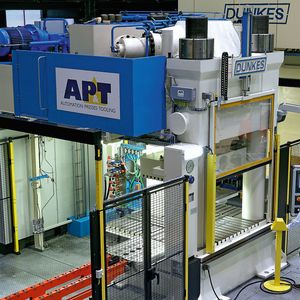 IHU-Anlage am Fraunhofer-Institut für Werkzeugmaschinen und Umformtechnik IWU in Chemnitz, auf der die Versuche mit 7xxx-Aluminiumlegierungen durchgeführt wurden.