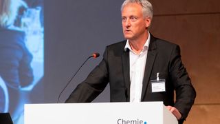 Der Vorsitzende des Verbandes der Chemischen Industrie Baden-Württemberg, Martin Haag, bemängelt ein zu langsames Tempo bei der Änderung von Rahmenbedingungen. (Bild: Arbeitgeberverband Chemie Baden-Württemberg)
