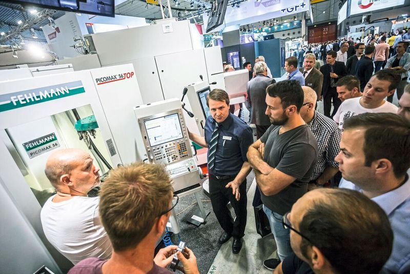 Die Schweiz ist eines der stärksten Ausstellerländer der AMB. Im Bild der Fehlmann-​Messestand aus dem Jahr 2016. (Messe Stuttgart)