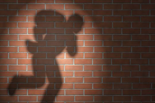 Die Dunkelziffer der Straftaten, die Mitarbeiter beim eigenen Arbeitgeber begehen, ist hoch.(Foto:  © bluedesign - Fotolia.com)