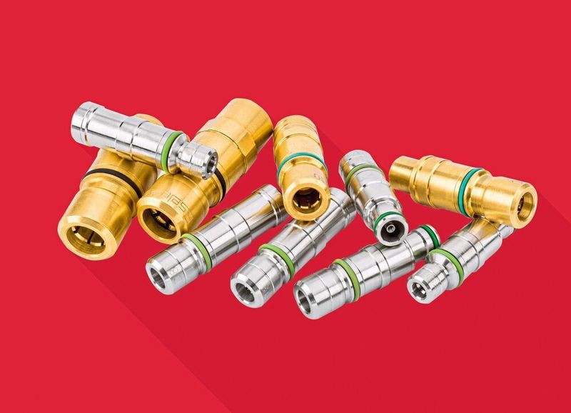 Die Adaptiveinsätze der Eisele-Multiline-Adaptiv wurden in die Kupplungsplatte des Schnellwechselsystems SWS von Oerter integriert.  (Eisele)