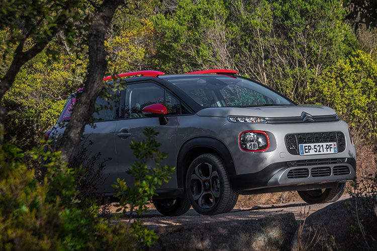 Drei Benziner und zwei Diesel mit einem Leistungsspektrum von 82 bis 120 PS stehen für den C3 Aircross zur Wahl. (Citroën)