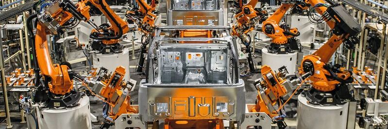 Roboter in der Automobilindustrie: Die Automobilindustrie verfügt mit einer Million über den größten weltweiten Bestand an Fertigungsrobotern.