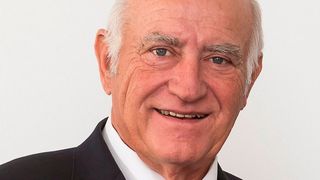 Unter seiner Führung entwickelte sich die Firma Baumüller vom lokalen Unternehmen zu einer
weltweit agierenden, konzernunabhängigen Unternehmensgruppe. Baumüller-Seniorchef Günter
Baumüller ist im Alter von 77 Jahren gestorben. (Baumüller)