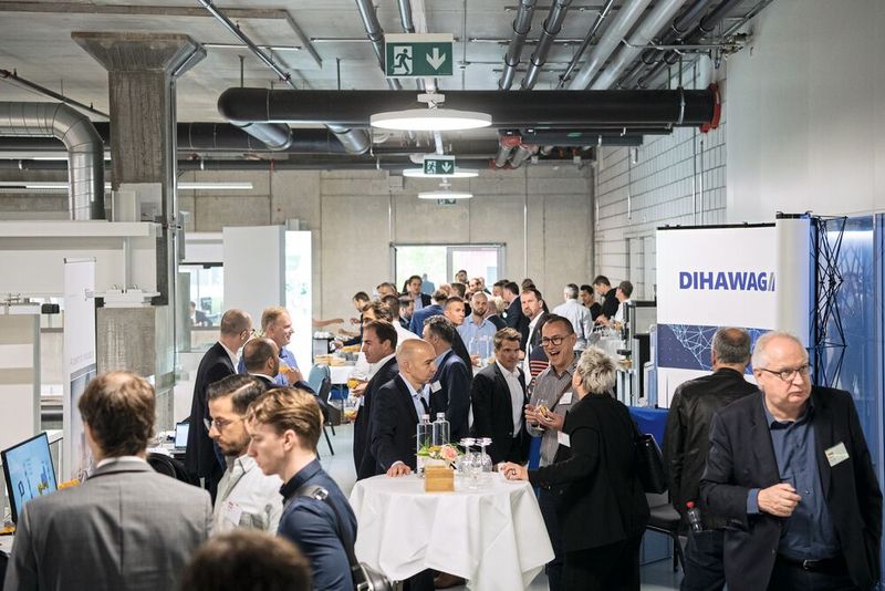 En fin de journée, un apéritif était servi pour poursuivre les échanges entre les participants. (Source : Thomas Entzeroth)